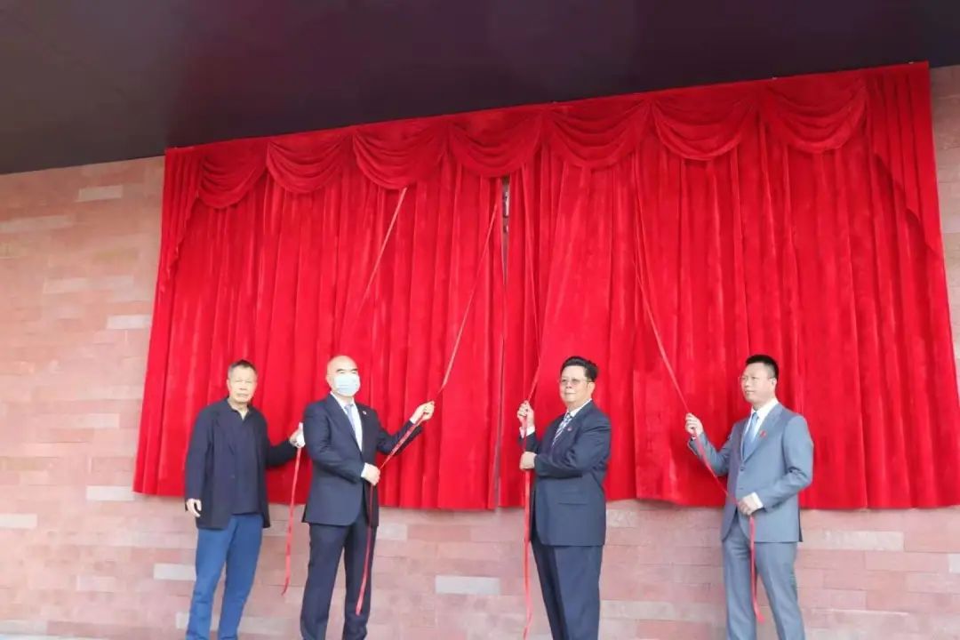 祝贺茂名高圳车革命传统教育基地正式落成揭牌(图12) 祝贺茂名高圳车革命传统教育基地正式落成揭牌(图12)